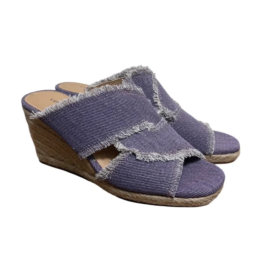 NWOT Lucky Brand Purple Denim Frayed Espadrille Wedge Sandals Womens Size 6.5 M‎